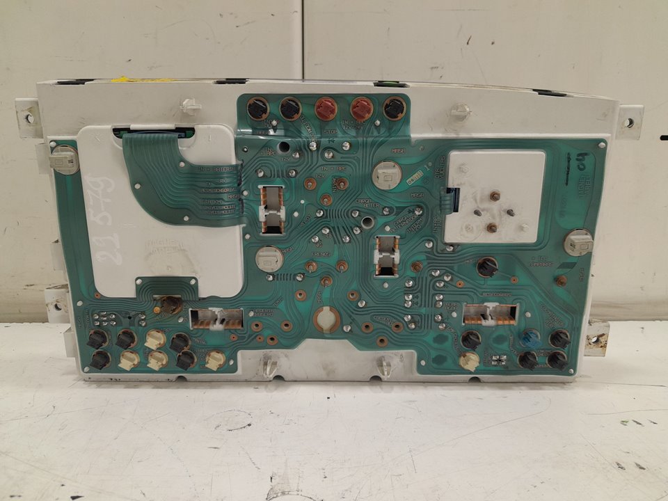 Cuadro instrumentos nissan atleon.110 110.56     