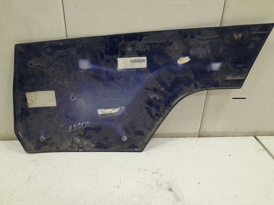 Moldura puerta  delantera derecha renault t 460 dti 11 460 euro 