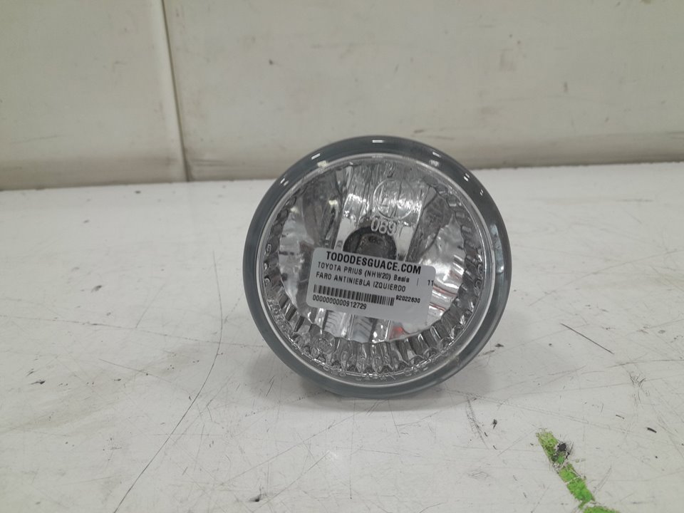 Faro antiniebla izquierdo toyota prius fastback 1.5 (nhw20_)