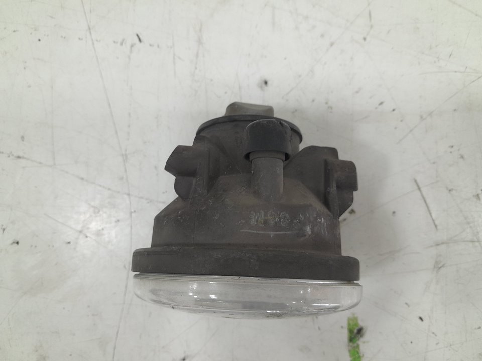 Faro antiniebla izquierdo toyota prius fastback 1.5 (nhw20_)