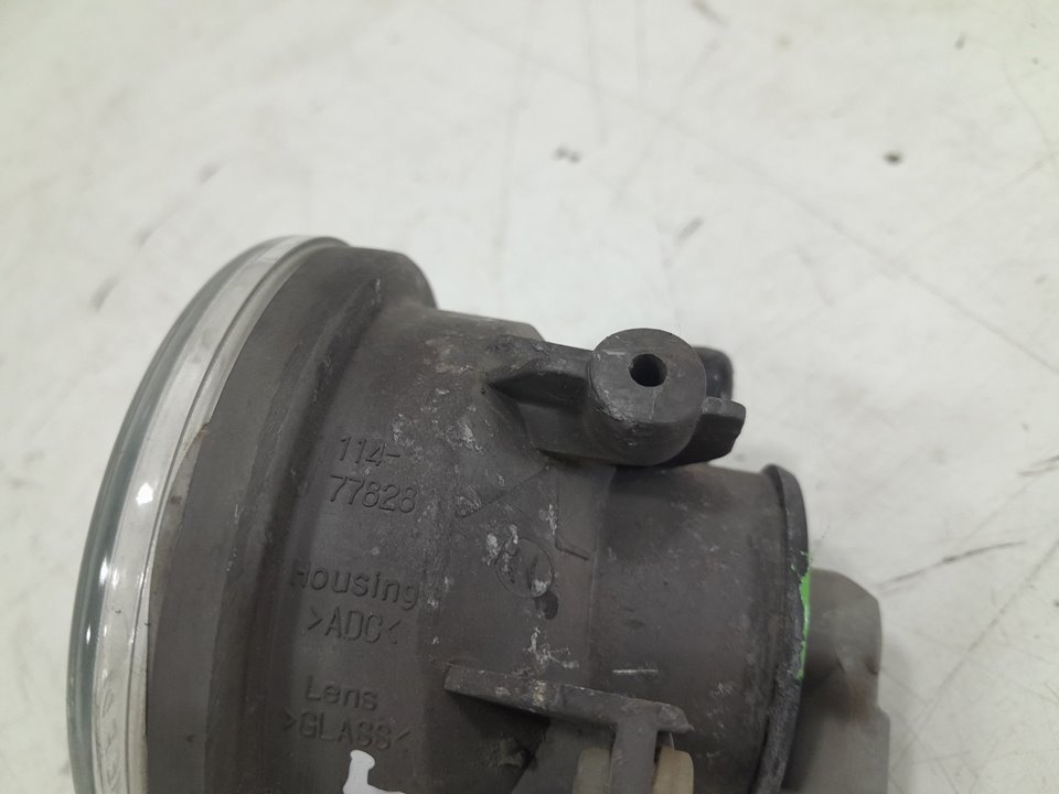 Faro antiniebla izquierdo toyota prius fastback 1.5 (nhw20_)