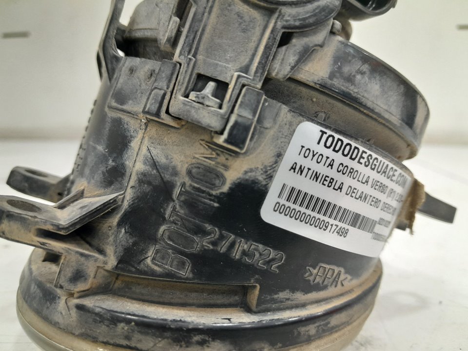 Antiniebla delantero derecho toyota corolla verso 2.2 d4d (aur10_)
