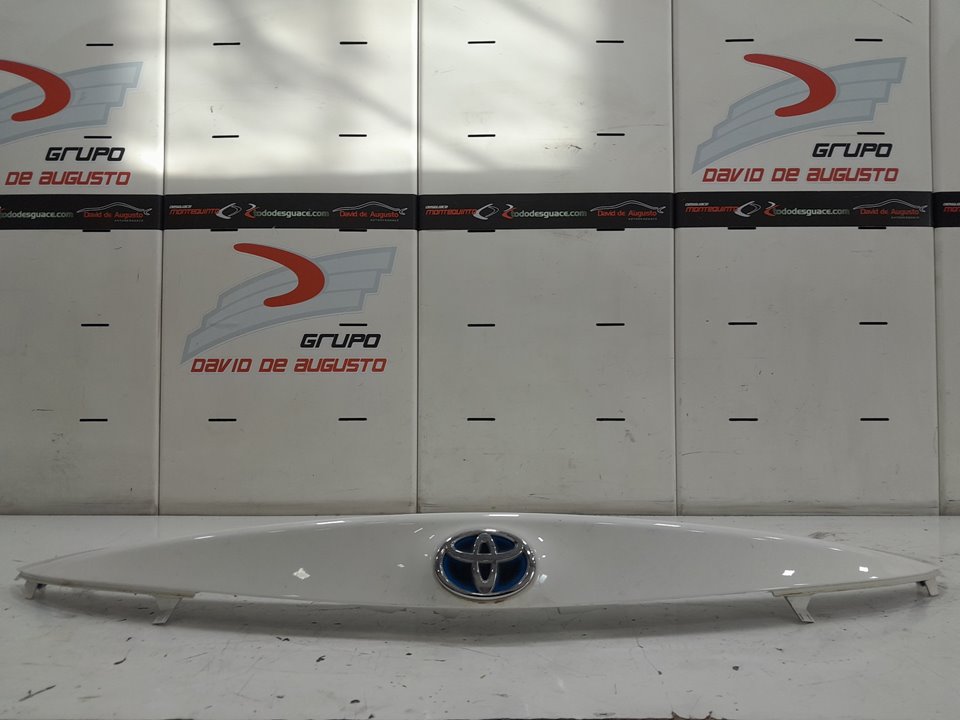 Embellecedor porton trasero toyota auris 1.8 hybrid (zwe150_)