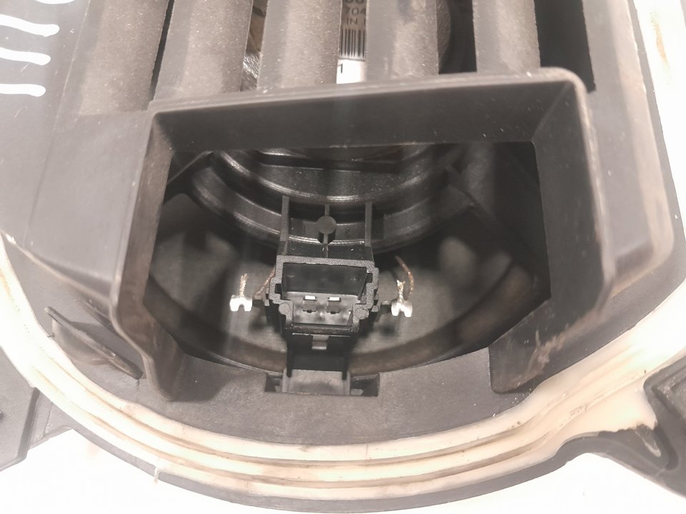 Altavoz delantero derecho peugeot 207 1.6 hdi