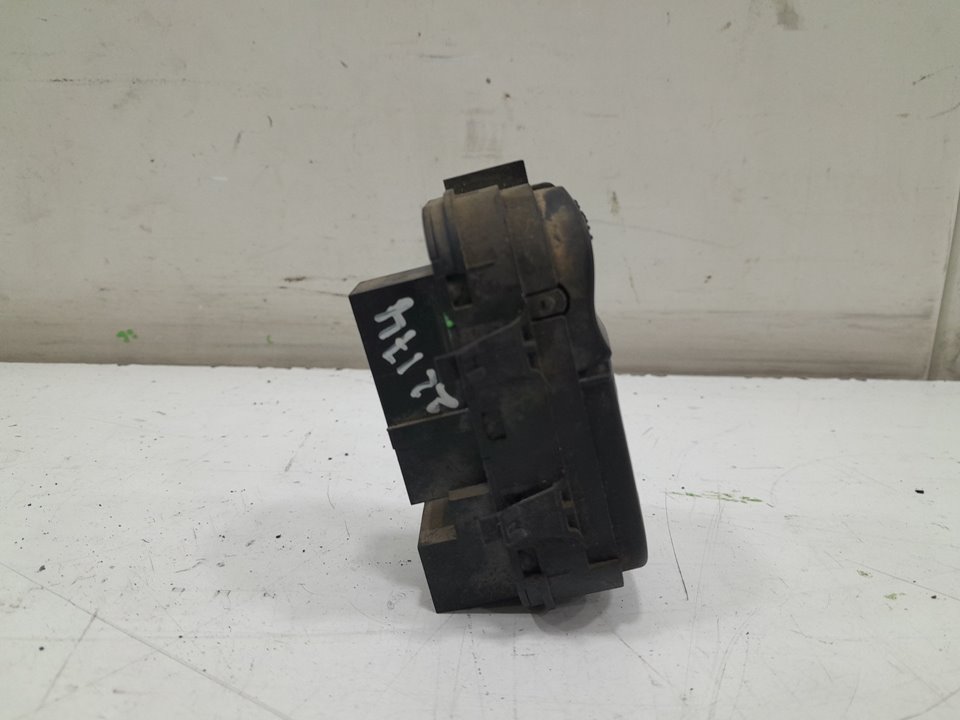 Mando elevalunas delantero izquierdo ford focus 1.6 16v