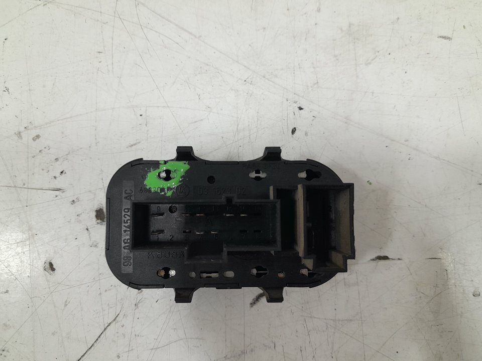 Mando elevalunas delantero izquierdo ford focus 1.6 16v