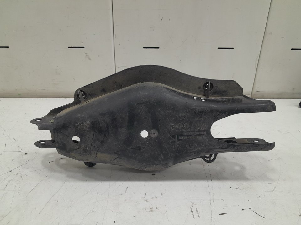 Soporte brazo suspension trasero izquierdo mercedes-benz clase c t-model c 200 cdi (204.201)