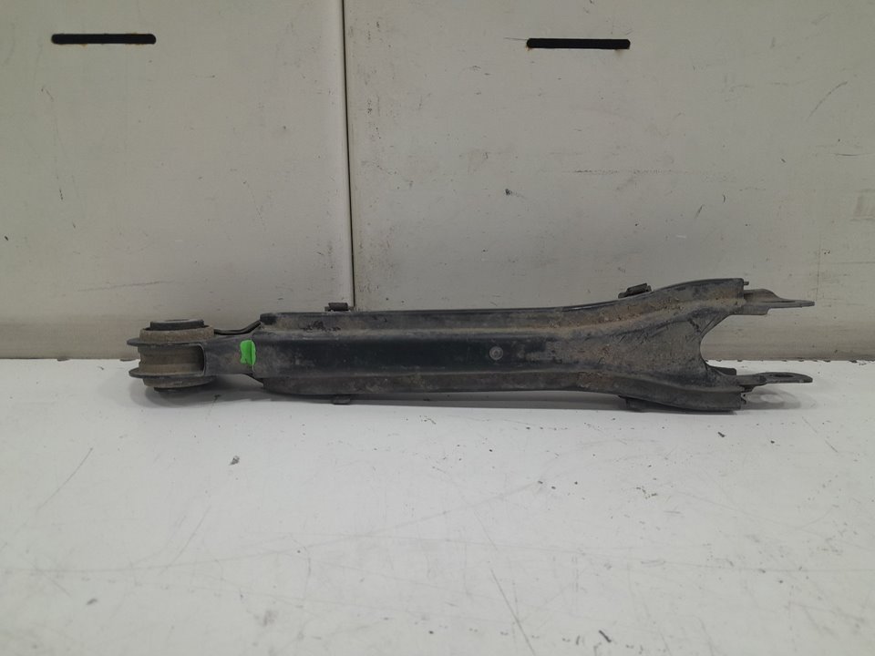 Brazo suspension inferior trasero derecho mercedes-benz clase c t-model c 200 cdi (204.201)