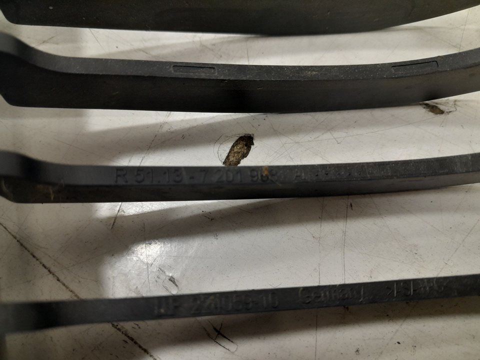 Rejilla aire delantera derecha bmw 3 320 d