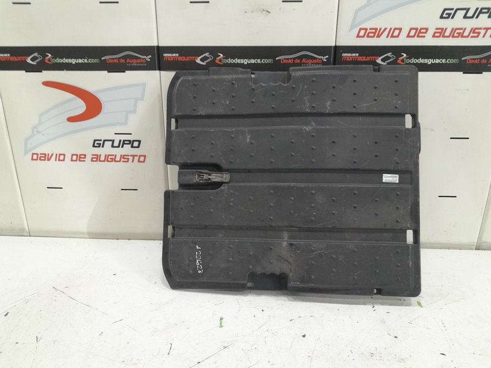 Tapa bateria mercedes actros bm 963.xxx 2a