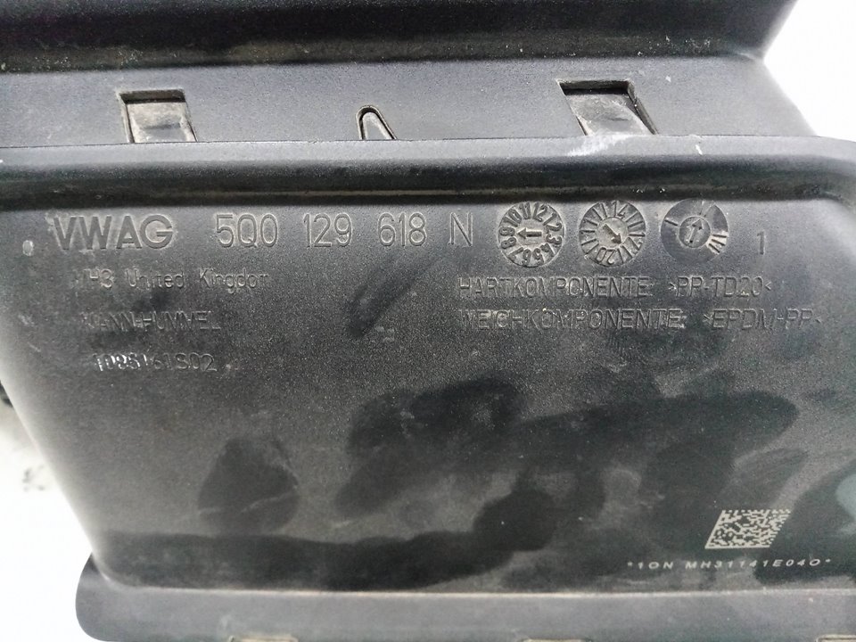 Caja filtro aire audi q3 (8ug) attraction     