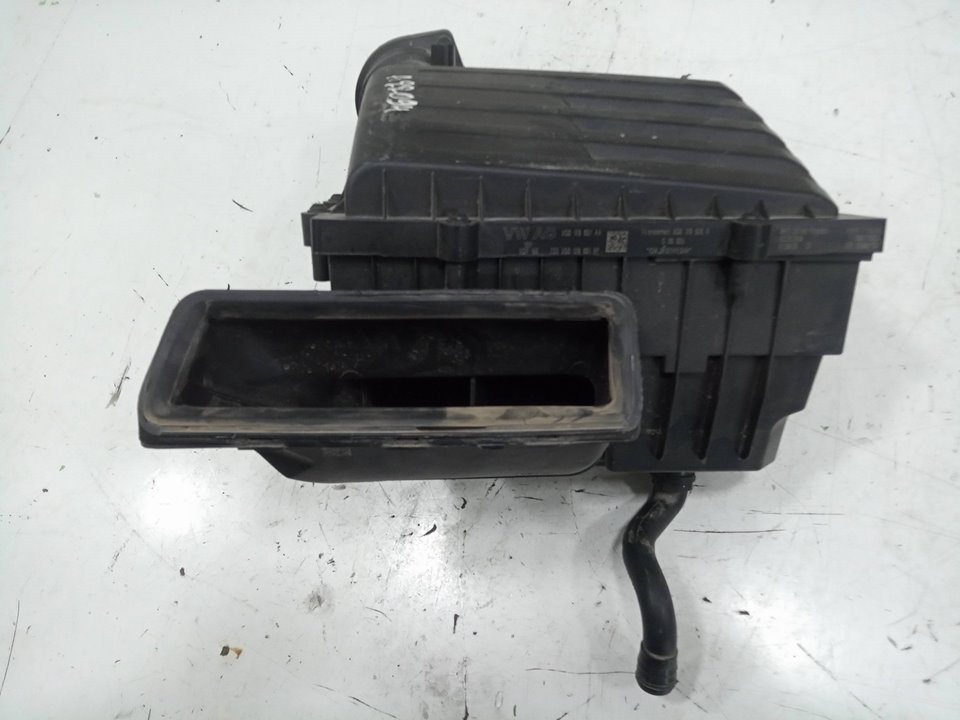 Caja filtro aire audi q3 (8ug) attraction     