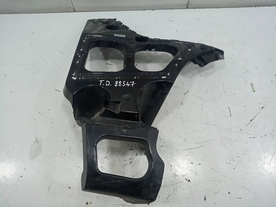 Soporte izquierdo paragolpes trasero bmw x5 xdrive 40 d