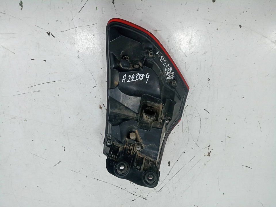 Piloto trasero izquierdo audi q3 (8ug) attraction     