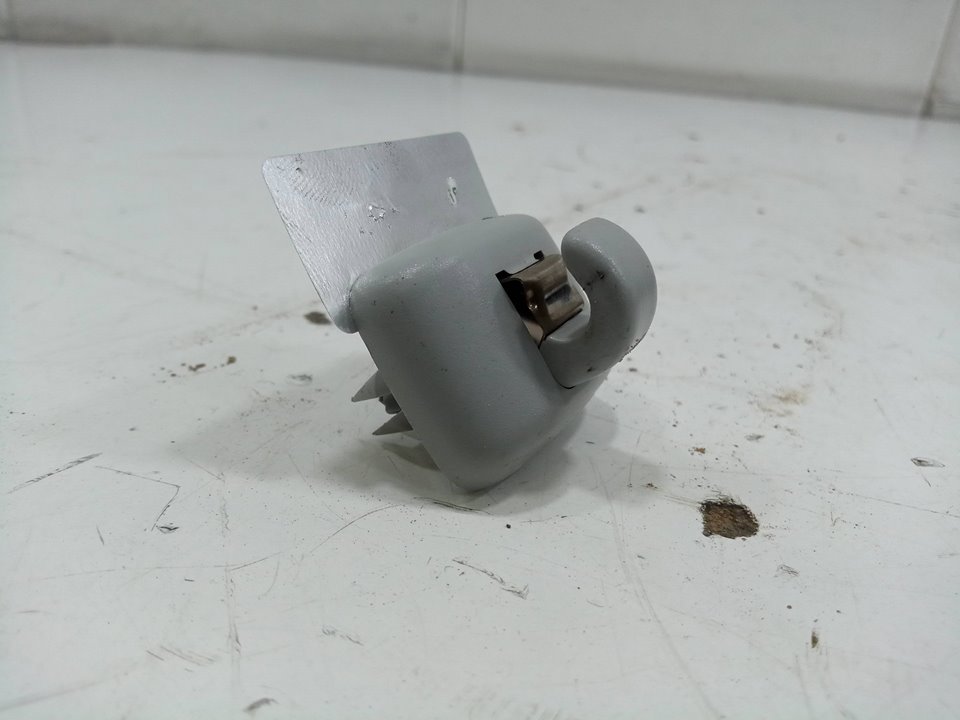 Soporte parasol audi q3 (8ug) attraction     