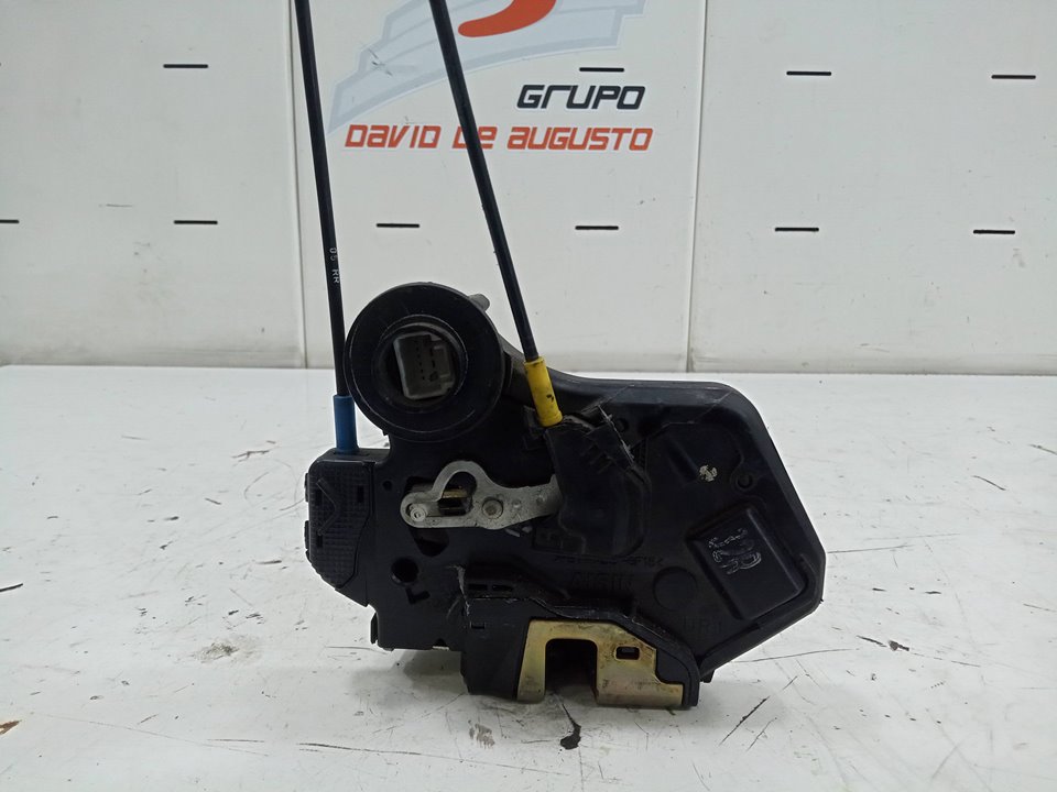 Cerradura puerta lateral izquierda renault clio ii 1.5 dci (bcb07)