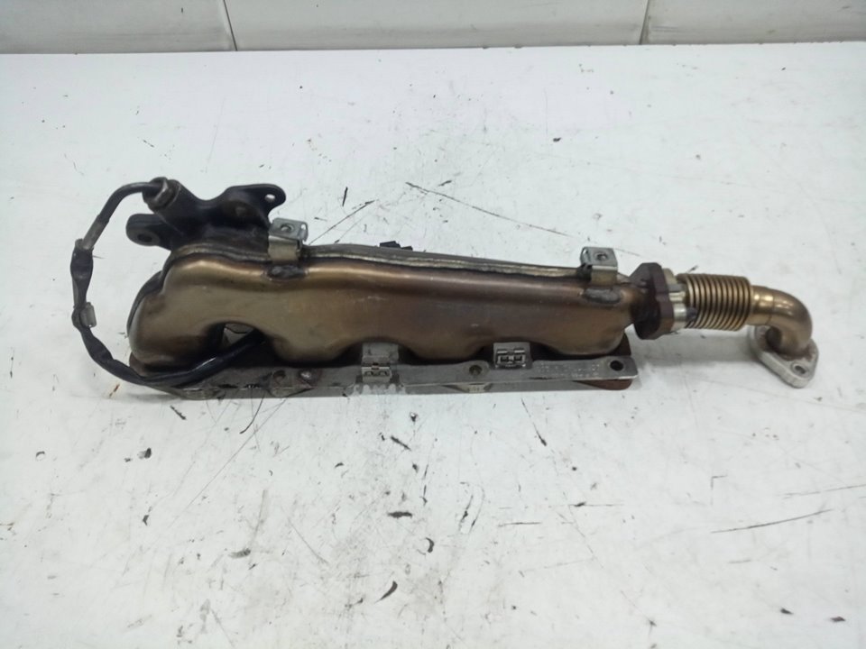 Colector escape mercedes-benz clase c c 220 cdi (204.008)