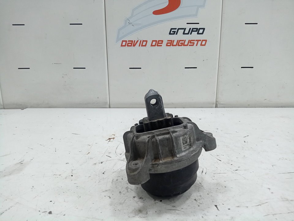 Soporte motor derecho bmw 5 520 d