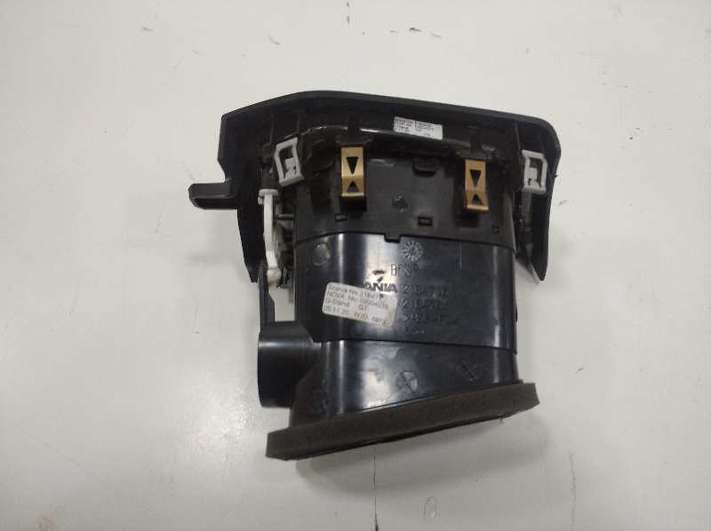 Aireador izquierdo scania serie pgr (lclase) f