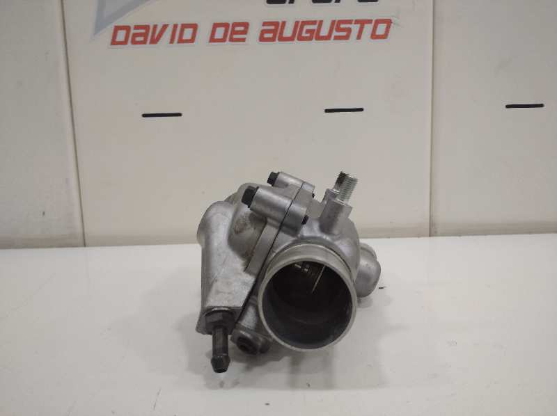 Cuerpo termostato scania serie pgr (lclase) f