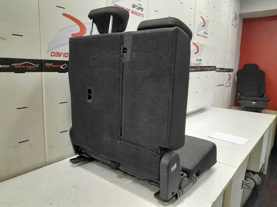 Asientos trasero izquierdo audi q3   (8ug) attraction      01.15