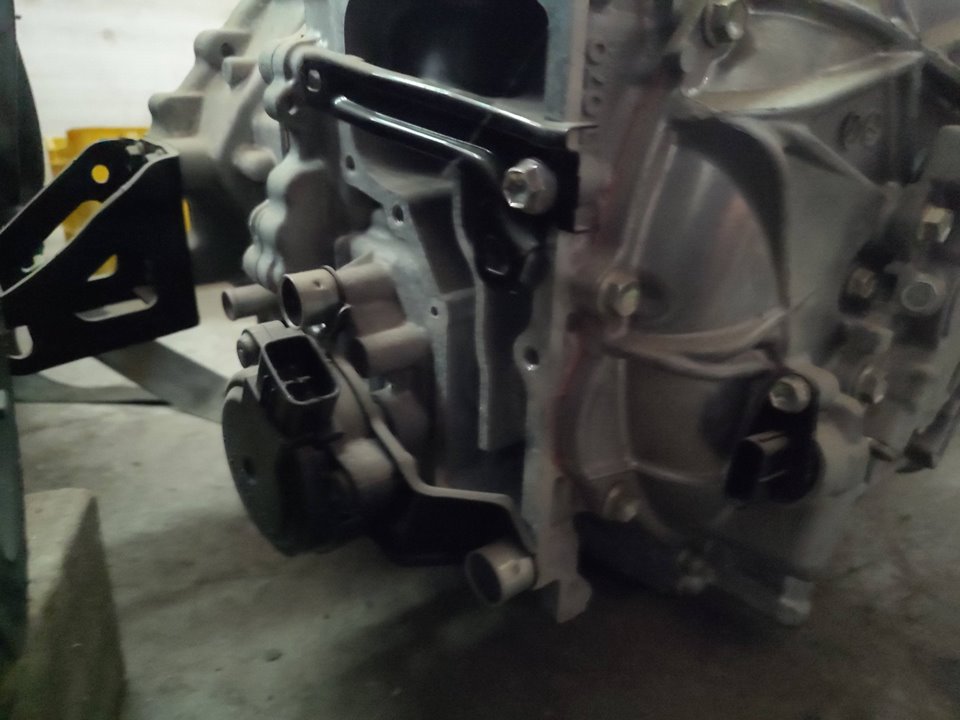 Caja cambios toyota auris 1.8 hybrid (zwe150_)