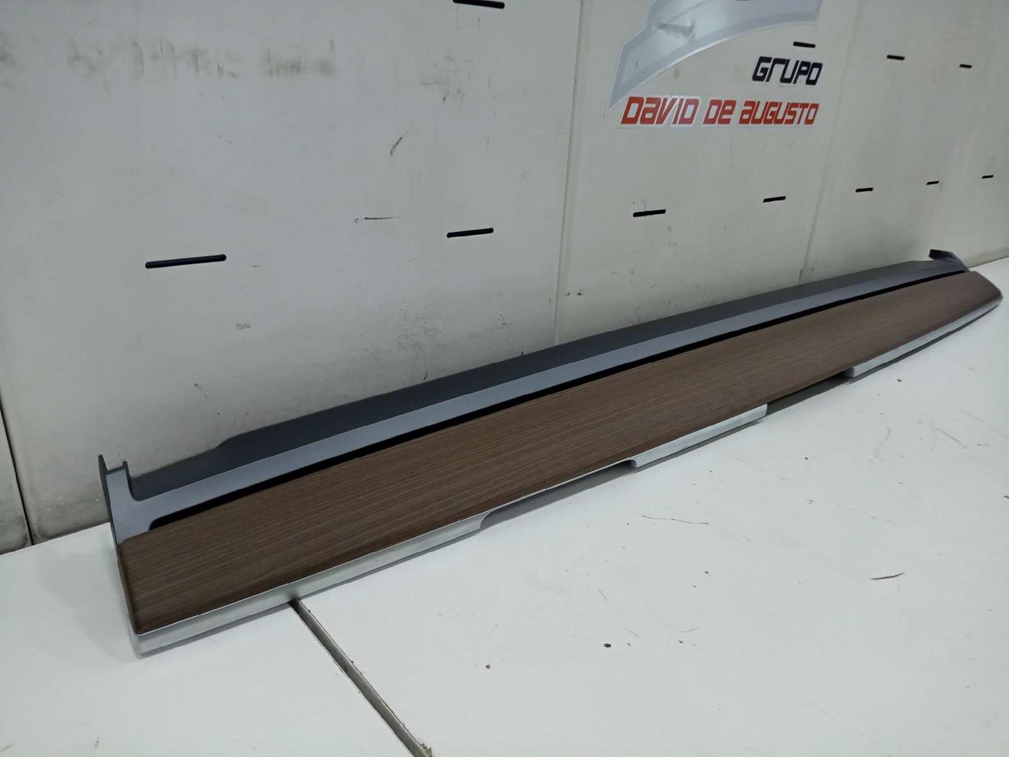 Guarnecido salpicadero tesla model 3 bev long range a