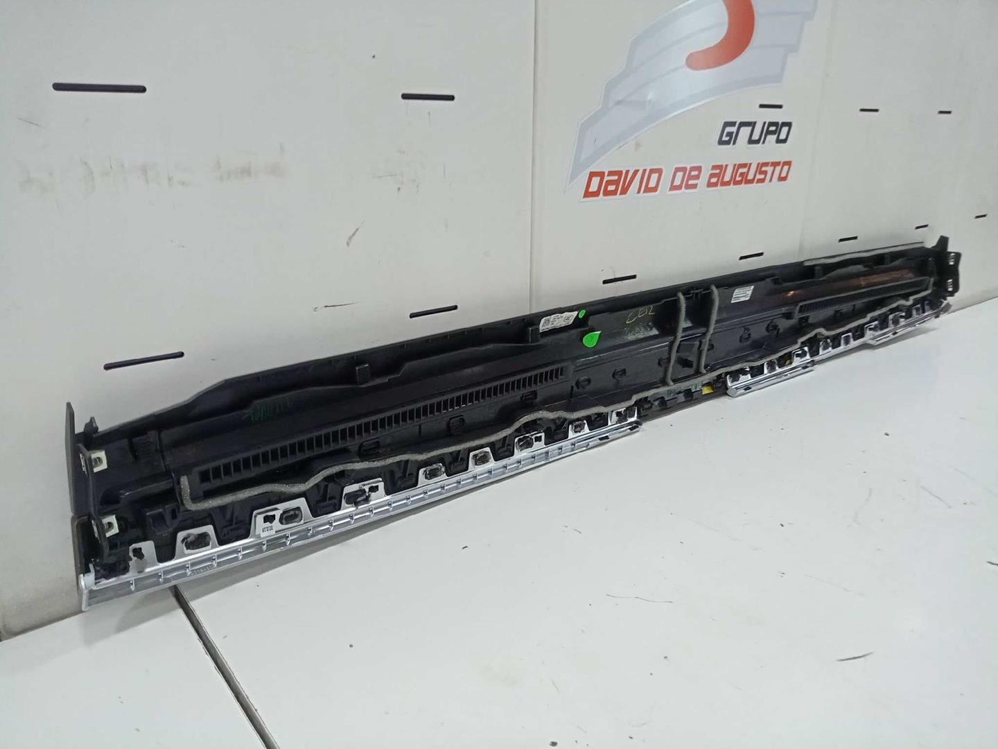 Guarnecido salpicadero tesla model 3 bev long range a