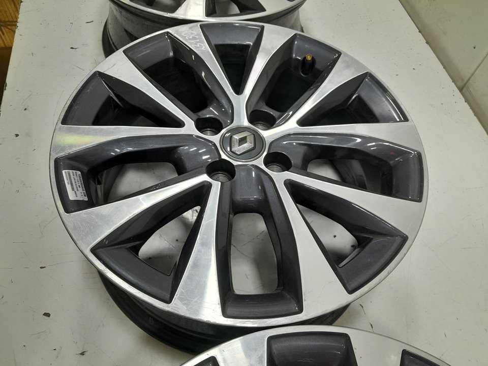 Juego llantas aluminio renault clio v  s&s      01.1