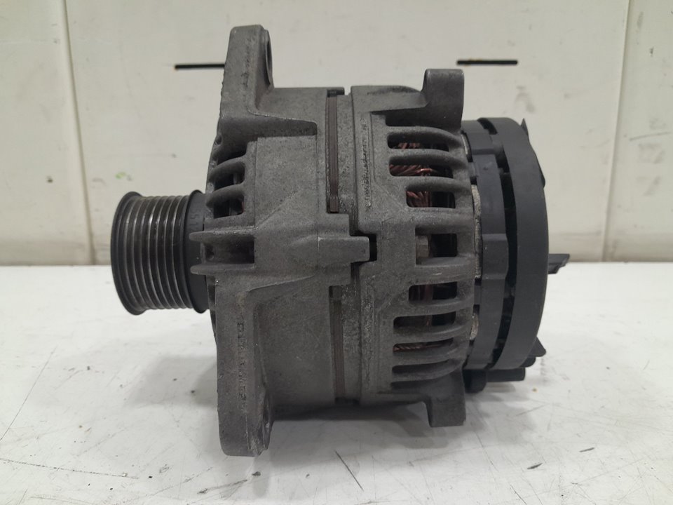 Alternador mercedes-benz mercedes atego 6-cil. 4x4 bm 97026 1328  (4x4)  om 906 la l (largo)      09.97 - ... no identificado