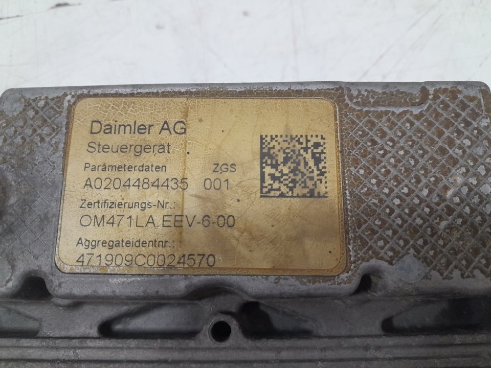 Centralita motor uce mercedes-benz mercedes actros bm 963.xxx 3-achser 25xx 6x2 szm l bigspace      06.12 - 12.19 no identificad