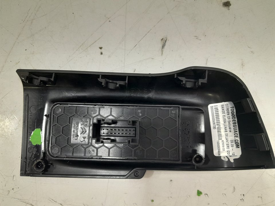 Mando elevalunas delantero izquierdo citroen c3 ii 1.2 thp 110