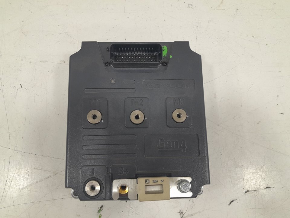 Centralita motor uce scutum silence s02 10  4    