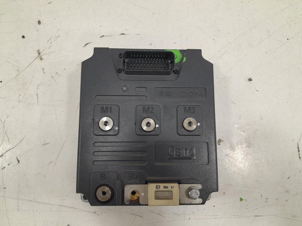 Centralita motor uce scutum silence s02 10  4    