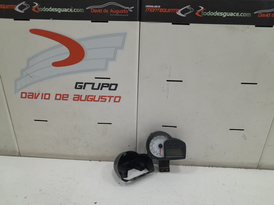 Cuadro instrumentos scutum silence s02 10  4    