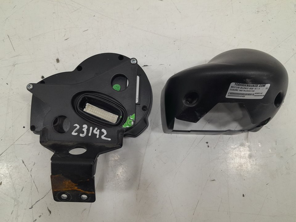 Cuadro instrumentos scutum silence s02 10  4    