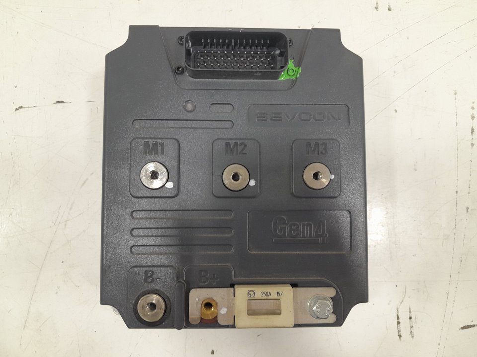 Centralita motor uce scutum silence s02 10  4    