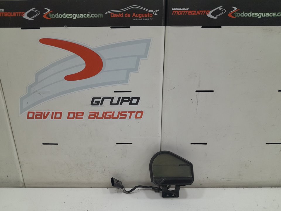 Cuadro instrumentos scutum silence s02 10  4    