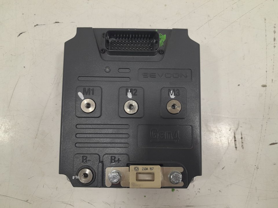 Centralita motor uce scutum silence s02 10  4    