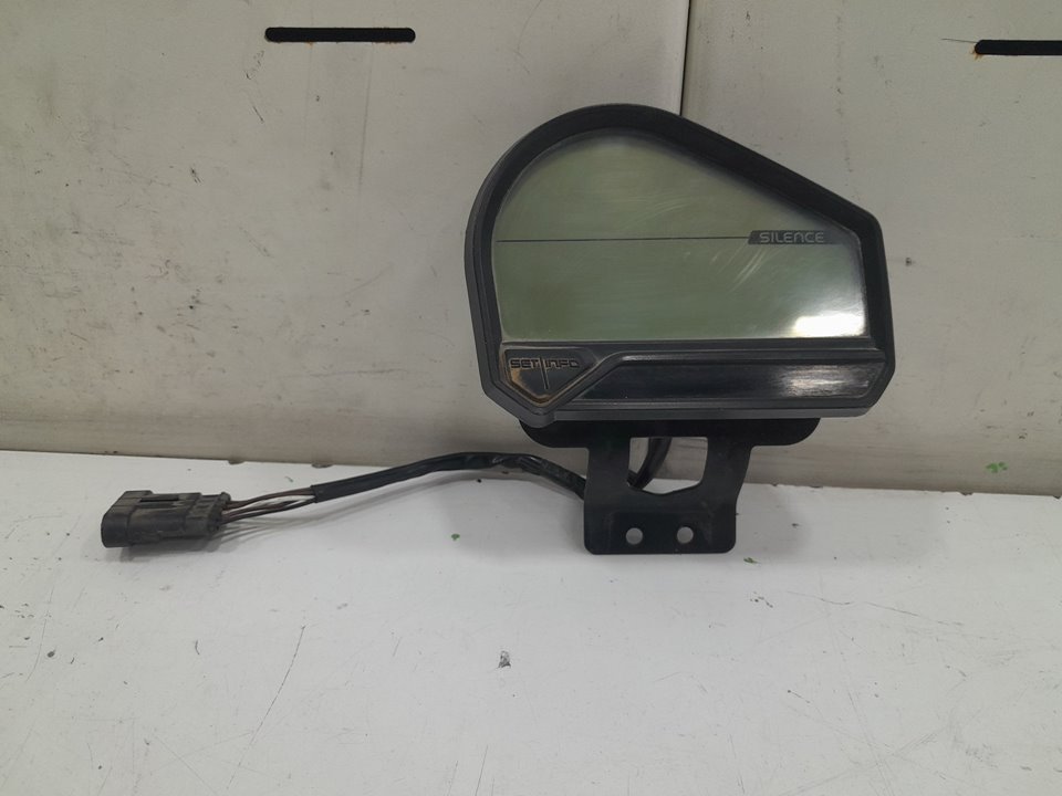 Cuadro instrumentos scutum silence s02 10  4    