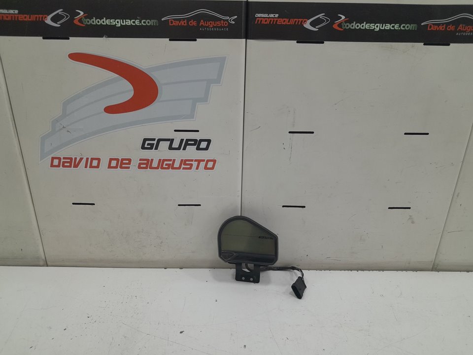 Cuadro instrumentos scutum silence s02 10  4    