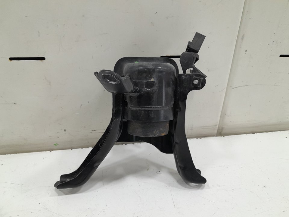 Soporte motor toyota corolla (210)       ..