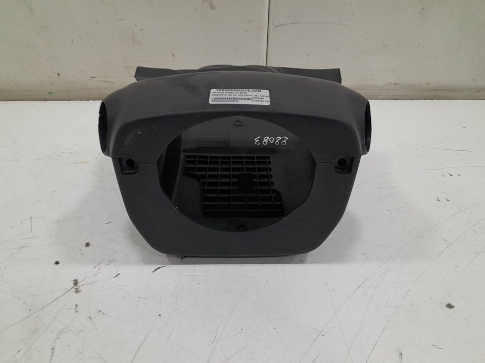 Cubierta de la columna del volante toyota corolla (210)       ..