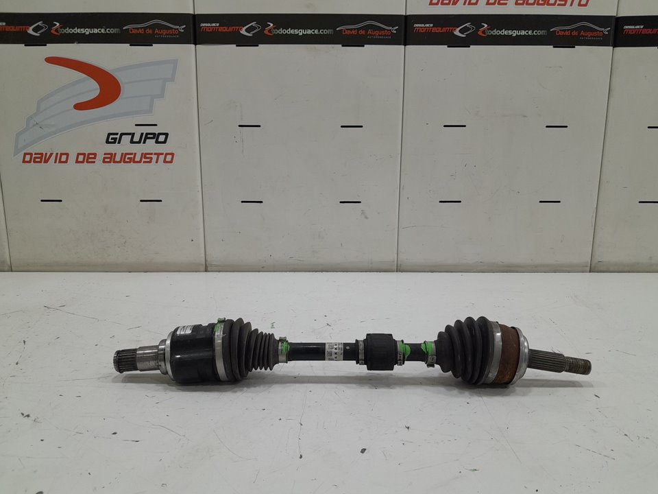 Transmision delantera izquierda toyota corolla (210)       ..