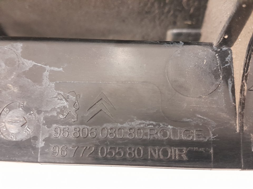 Piloto trasero izquierdo 1.6 hdi 16v