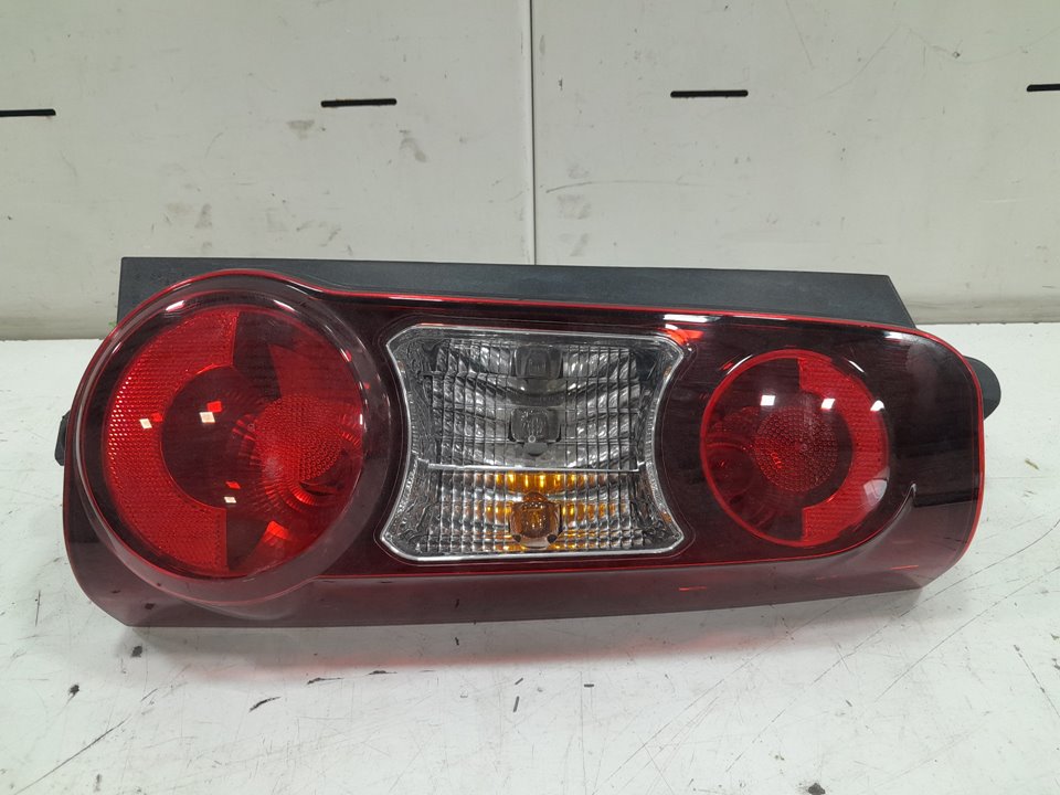 Piloto trasero derecho 1.6 hdi 16v