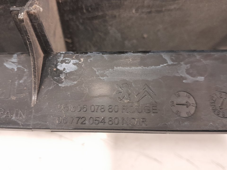 Piloto trasero derecho 1.6 hdi 16v