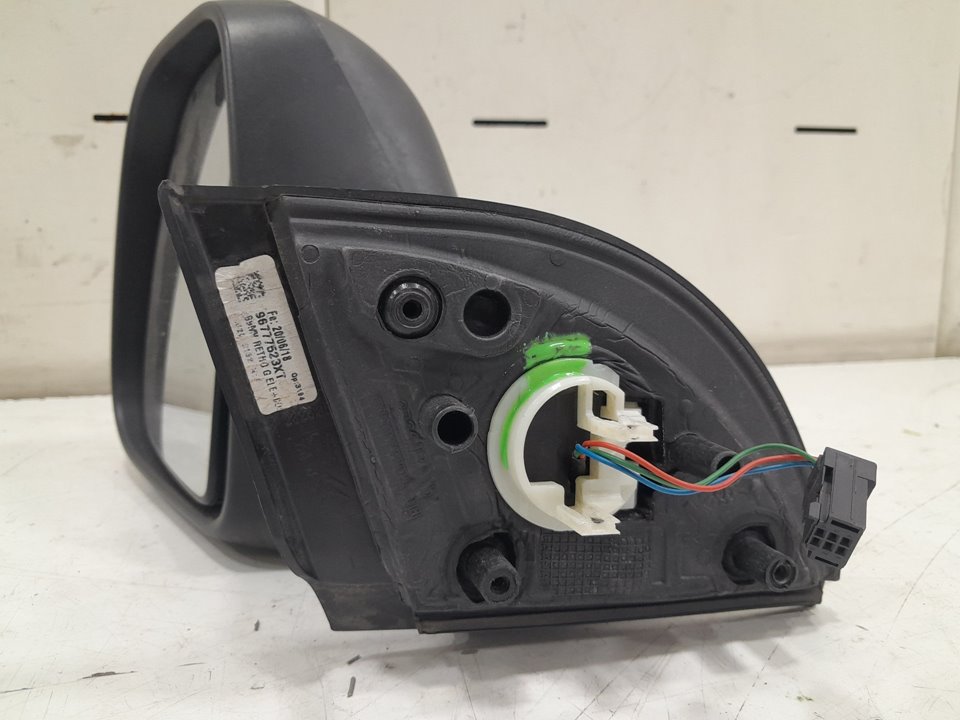 Retrovisor izquierdo 1.6 hdi 16v