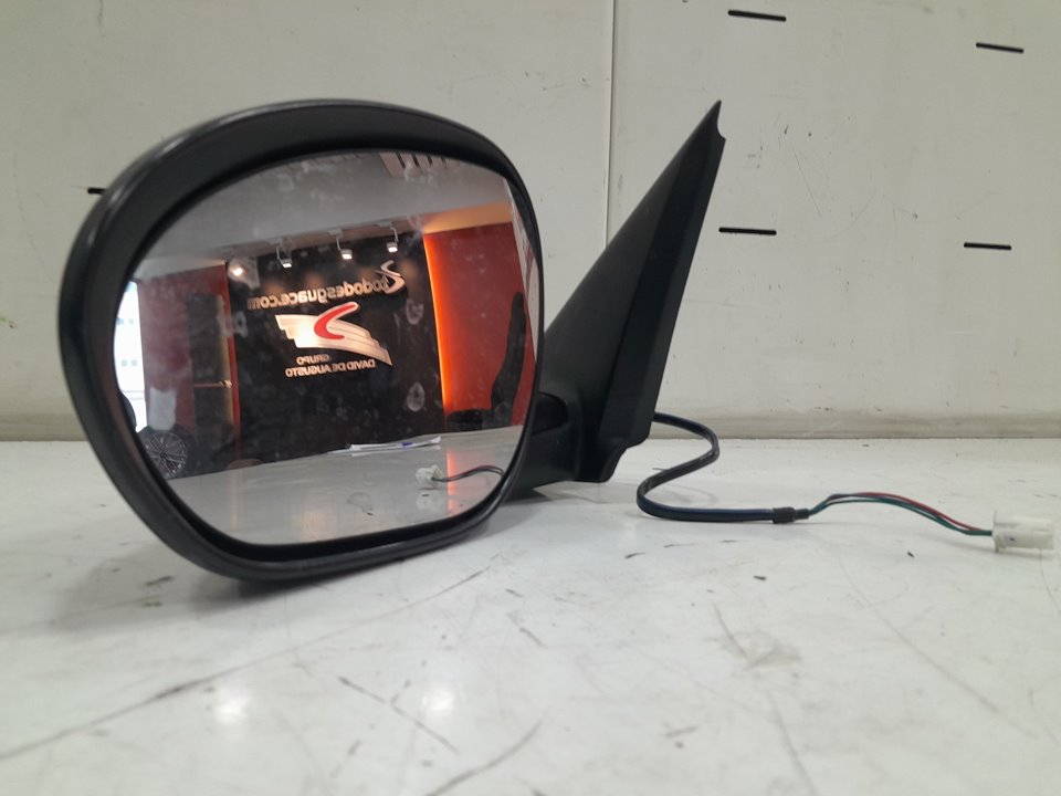 Retrovisor izquierdo nissan juke 1.6