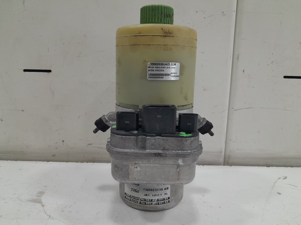 Bomba direccion skoda fabia i 1.4